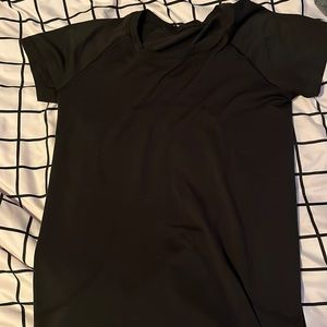 Lululemon swiftly tech